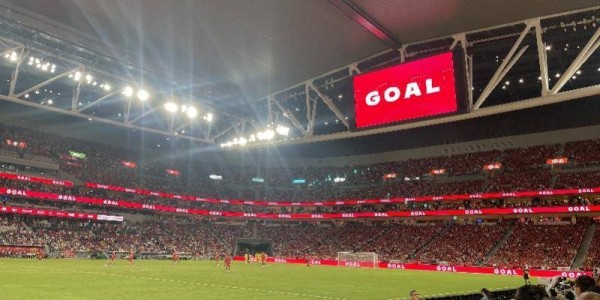 香港迎来盛夏足球热！利物浦等豪门启德对决，观众人数创新高