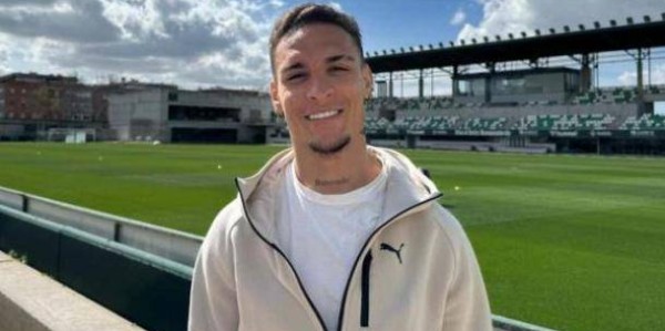 狂降6000万欧，曼联铁心甩包袱，碰西甲穷人只肯2000万欧